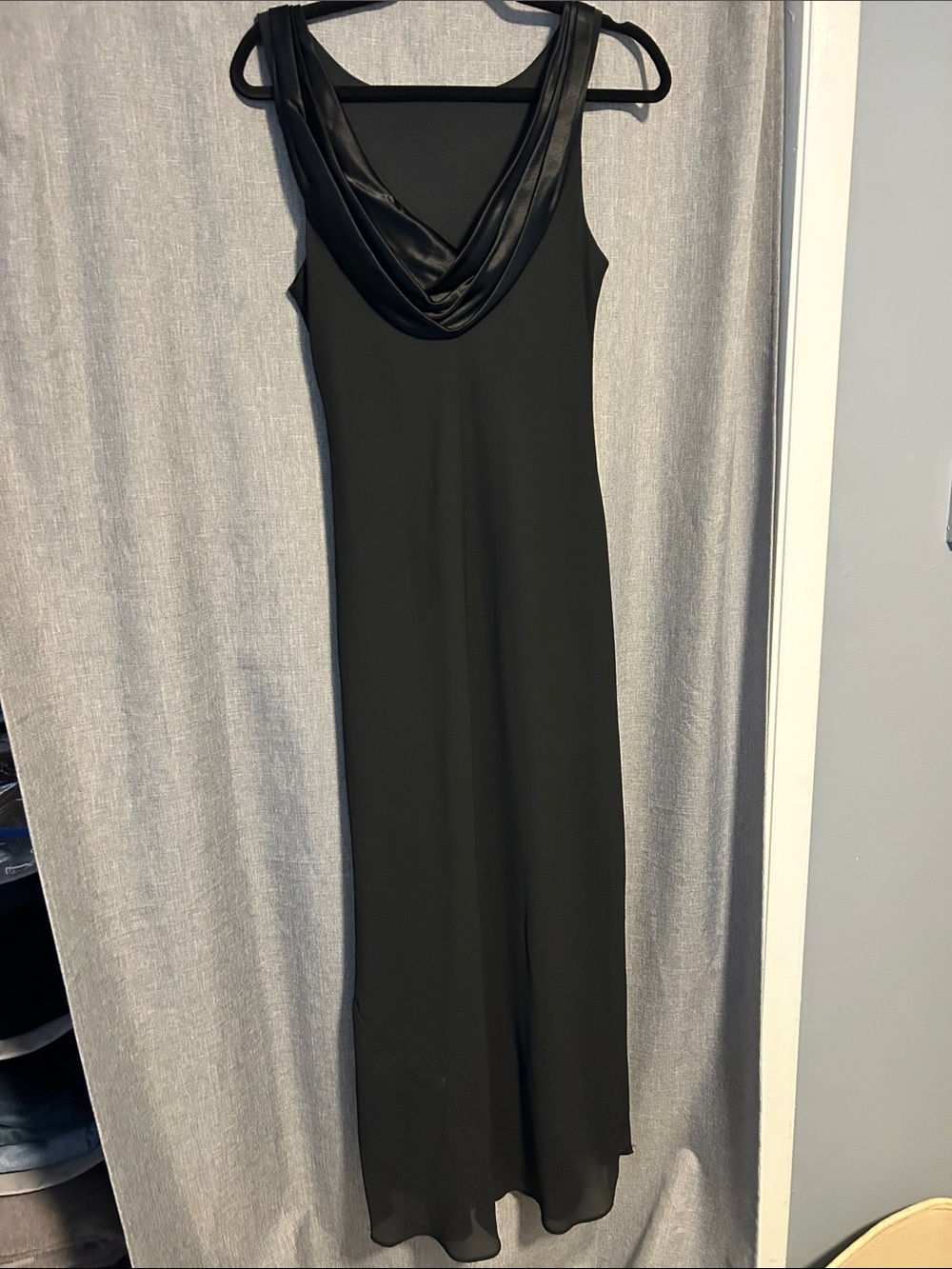 Elegant Black Sleeveless Maxi Dress